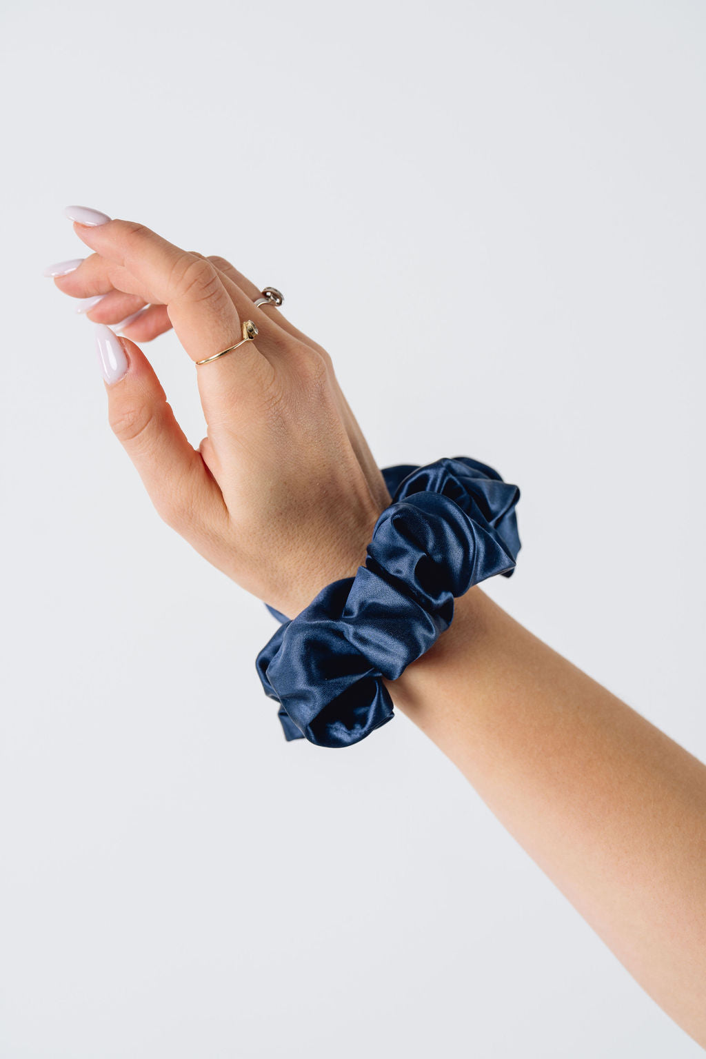 Svilena elastika za lase - Royal Blue, 5cm
